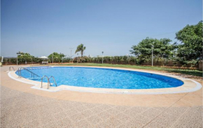 Nice apartment in Cabanes with Outdoor swimming pool and 2 Bedrooms